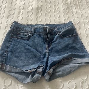 Old navy jean shorts, size 6